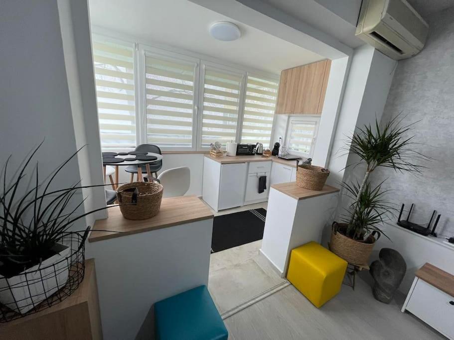 Urban 1 - Apartment For Modern Nomads Skopie Exterior foto